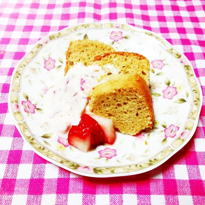 母の日にも ケーキにいちごヨーグルトクリーム添え レシピ 作り方 By 仄香 楽天レシピ 母の日にも ケーキにいちごヨーグルトクリーム添え レシピ 作り方 By 仄香 楽天レシピ